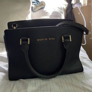 Michael Kors Selma (Medium)